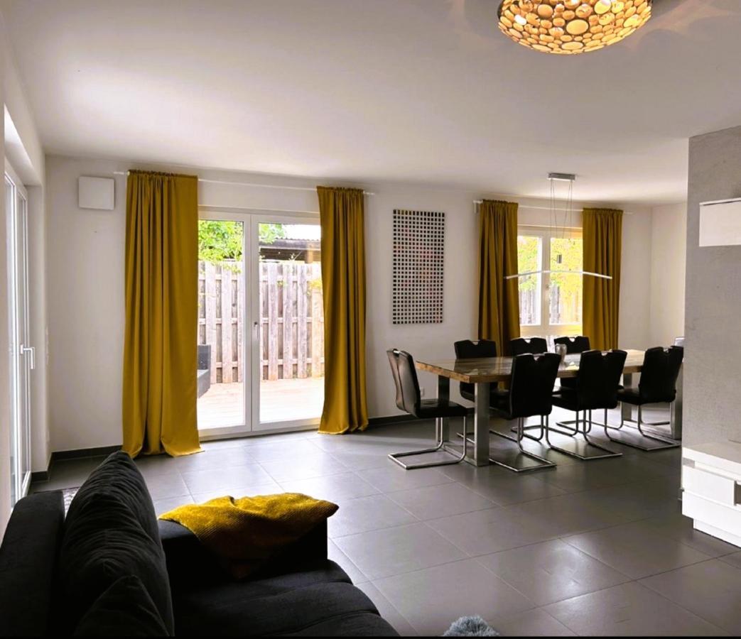 Sylvis Home Zentral Gelegenes Ferienhaus In Ruhiger Lage Fuerth Exterior photo